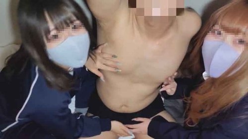 FC2-PPV-2671627 — [No Mosaic] 3P With Two Friends From The Same Junior High School. Playing With An Old Man's Penis —