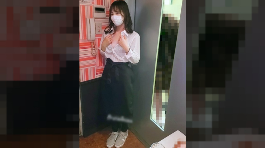 FC2-PPV-3132432 — [1980 Points Limited To Celebrate The First Anniversary] A College Girl Who Looks Like Toda E○Ka Gets Creampied While Working Part-Time At A Karaoke Bar. —