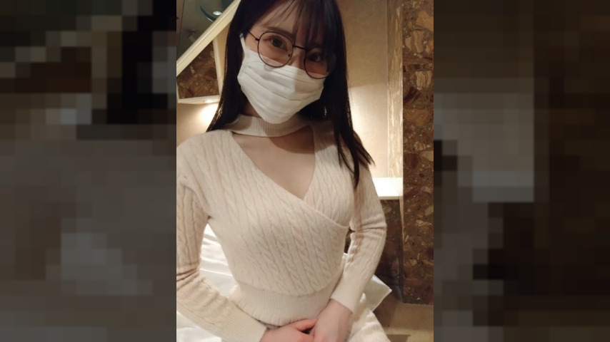 FC2-PPV-3192936 — [Personal Shooting] A Natural Big-Breasted, Fair-Skinned Girl With Glasses Is Making Some Extra Money For Her Hobby Of Airsoft —