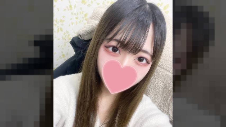 FC2-PPV-4642364 — [Amateur] Cute 19-Year-Old ♡ Called To The Office And Creampied! Bonus Included —