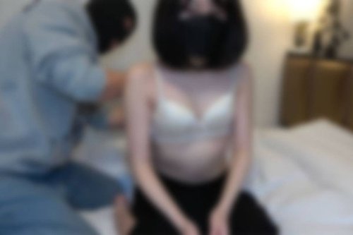 FC2-PPV-4680135 — [Uncensored] [Creampie] [Licking Daruma] Quietly One-Way Sex, An Overwhelmingly Transparent Woman —