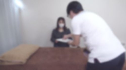 FC2-PPV-4692457 — [No/Sex] A Housewife In Her Mid-40S With Two Male Partners Came To The Store By Making An Online Reservation. The Mature And Voluptuous Wife Seemed Tired From Childcare, So She Gave Them A Shiatsu Massage And Lymphatic Massage. —