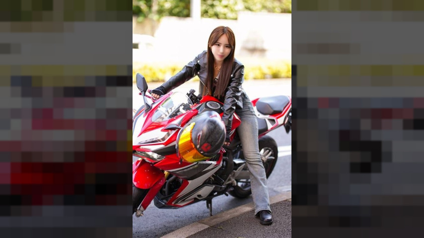 FC2-PPV-4770732 — [Limited Price] A Beautiful Woman With An Incredible Figure And A Motorcycle As Her Partner. This Cool And Straightforward Woman Loses Her Mind As She Cums Over And Over Again During Raw Sex! —