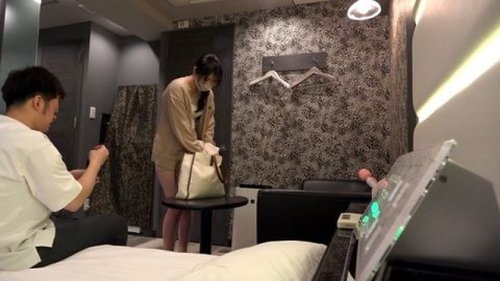 FC2-PPV-4784041 — [Yuina-Chan X Private Shooting] When I Delivered A Men's Massage, She Was So Beautiful That I Got Down On My Knees And Begged Her To Take A Pov Video… —