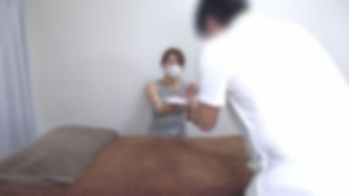 FC2-PPV-4945086 — ♡Half price until August 2nd! [No experience necessary] A beautiful woman who leads a busy life balancing work and being a single mother is visiting us for the first time. She is extremely tired and requests a very strong massage. —