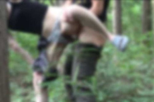 ดูหนังx ฟรี FC2-PPV-4961831 — *Limited initial offer: 1560pt → 560pt* Slender, beautiful housewife whose husband found out [Enjoying Summer Part 4] Dragged around in the mountains and about to snap, then a standing doggy style scene —