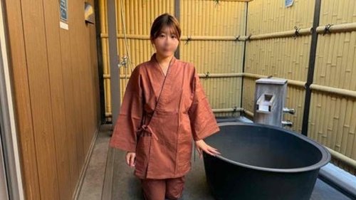 ดูหนังx ฟรี FC2-PPV-4987537 — [No] A maid at a ryokan (Japanese inn). A fair-skinned, slender, and refined beauty. A lustful woman with an amazing figure who seduces guests. [Overseas version] Bonus included. —